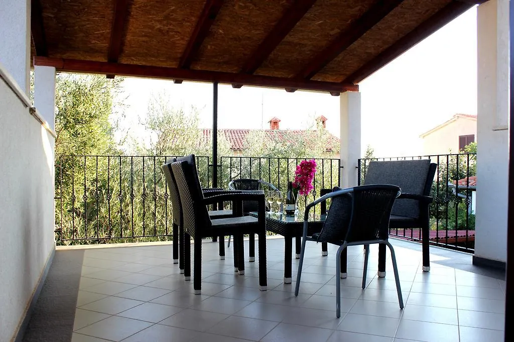 Apartments Cavae Romanae Medulin 0*,  Croatia